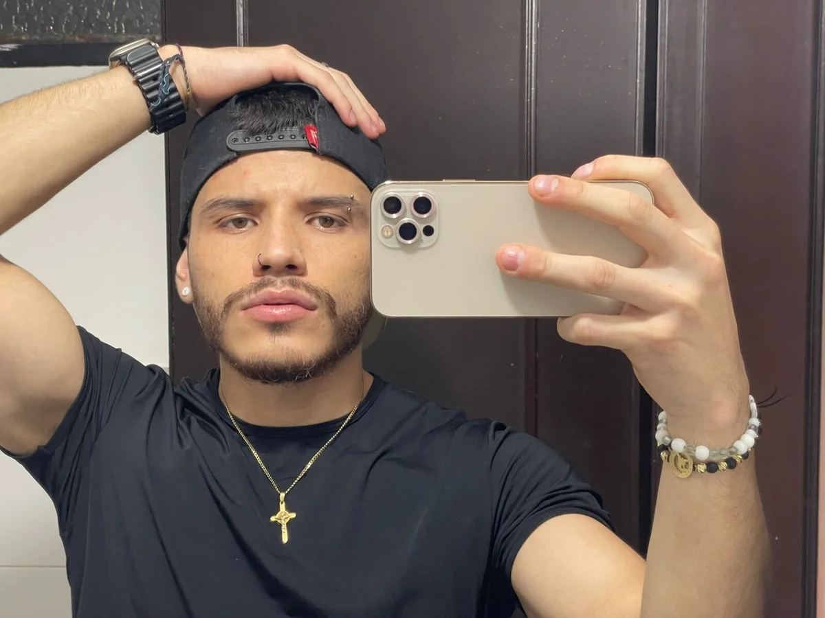 صور liam_es الرائجة  1437