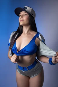 AuroraEvanss The sexiest player on the team 💋 Pic 6