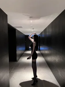 Eira-xue 御姐VS学生妹 圖片