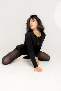 ninaa_sky Meow  3টি ছবি