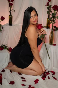 LucineArias Be my valentine, and I'll be forever yours. Pic 5