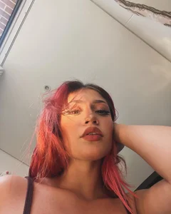 Me od chloebritto  5 snímek