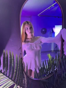 scarlet__rossi Public صورة واحدة|scarlet__rossi Public صورتان|scarlet__rossi Public  5 صور|scarlet__rossi Public  5 صورة
