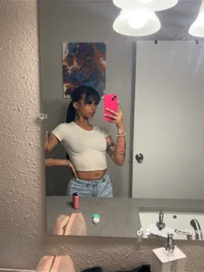 Himryave My wife Pic 4