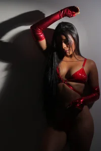 Meghan_taylor__ In the shadow 사진 3