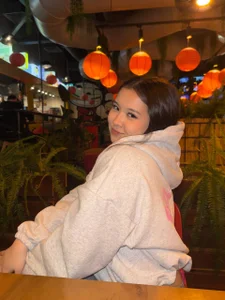 AlberthaEscue Letters on ur phone ☎️ 🫷😲 Pic