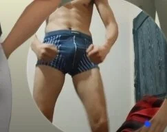 latarak321 My body টি ছবি