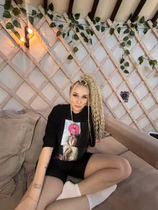 CrazyBitchInLace lazy ass 圖片 5