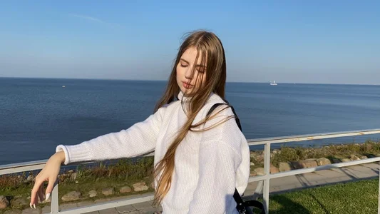 stussy3325 Public Pic 4