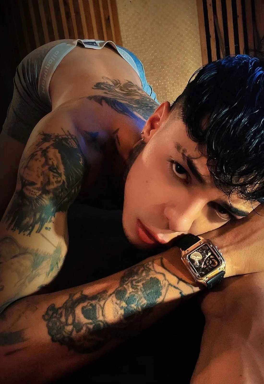 Foto em tendência de Yeidonn 6239