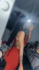 ariella_11 Public Foto