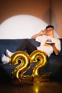 TylerWhite_ Happy birthday to me, happy 22nd to me✨💥😎 зображення