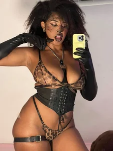 Alessia_moon2 HALLOWEN Pic