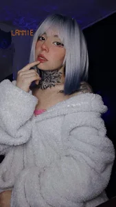 LannieGonzales Blue hair how beautiful lannie looks with her blue hair รูป  3