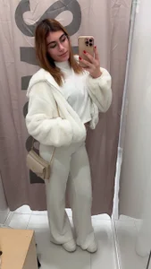 AnisiaConnor My normal life Pic