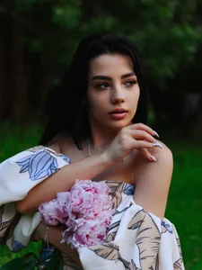 Alice_Deleon I'm at a picnic🥰 Pic 9