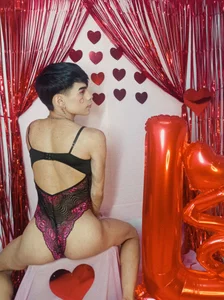 femboykeene Valentine's Day 💋❤️  6টি ছবি