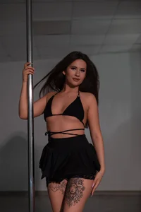 milaleoneli Public Pic 8