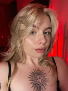 Zdjęcia AngelicaHollywood Public:  2