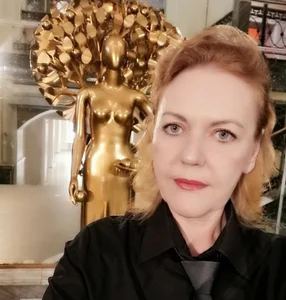 Liset_Monro Public Pic 6