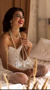 SelenaKiss_ Public Pic 2