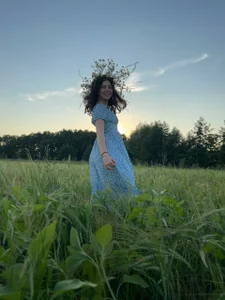 WhitneySimon Public зображення 4