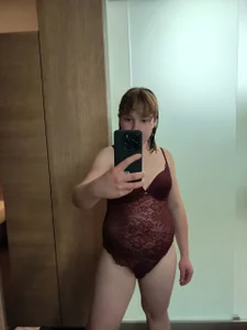 YoungFranzi2001's XXX Nude Photo 4