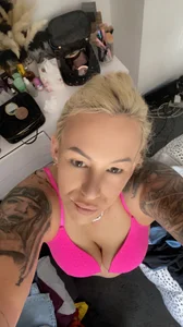 blondebitch2 kullanıcısının Sexy pics albümü -  4 fotoğraf