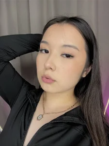 AlberthaEscue My Own Canvas Pic