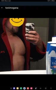 ToniliveA Public Pic