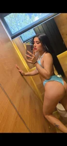 Emilyy_ Public Poză 5