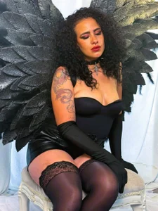 KatyraTaylor__ Fallen angel amateur 🪽 Foto 5