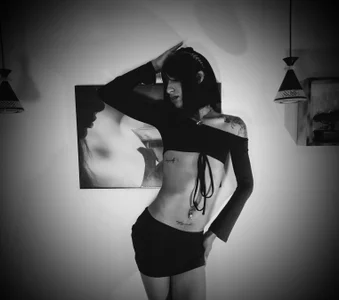 Aithana_queen love Pic