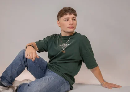 Leoo_Miller Subtly I 😈 . fénykép