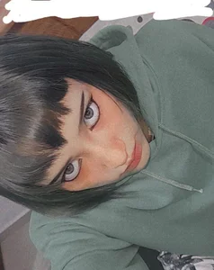 Public de Velvet_Noir_  5 Imagens