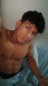 Nicolas_AthleticBoy a day at home Pic 4