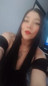 sharonnleon Hey Pic 2