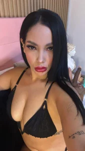 Dakota_diaz_ You make me company 😈❤ Poză