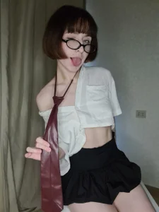 VelvetCaress office siren in skirt teasing u:) Pic 3