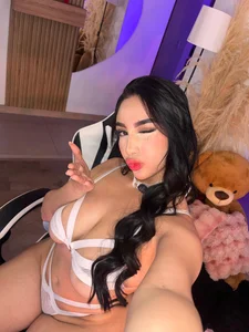 Charlotte__08 I'm ready to play with you! 🍒🔥 Foto 5