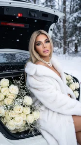 10Massive_DominantDoll-xx SNOW FOR ALL Foto 4