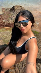 on the beach de im_samaraa_  3 photos