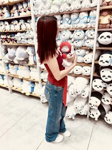 Hanni_Dulce An ordinary day with Hanni🏹☁️💌 Foto 4