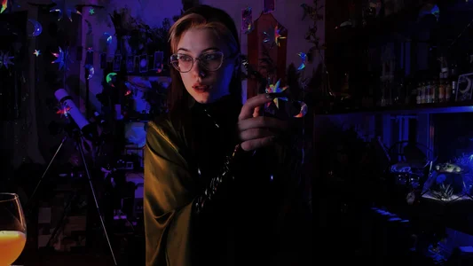 Scarlett_Wanner . صورة واحدة|Scarlett_Wanner . صورتان|Scarlett_Wanner .  3 صور|Scarlett_Wanner .  3 صورة