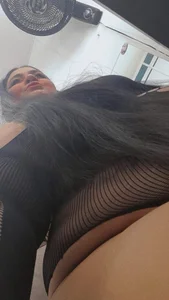 Aaliyah11 Public Pic 5