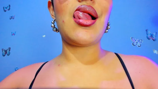 My mouth 🫦 de Kaira_mosse  5 photos