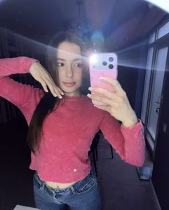 JulliRoss Public Foto 2