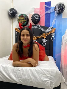 Helen_russo 🎃 𝑯𝑨𝑷𝒀𝒀 𝑯𝑨𝑳𝑳𝑶𝑾𝑬𝑬𝑵 🎃 зображення 9