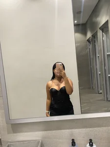 candise02 Public Pic