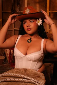 cherry_chel Cowgirl🐎 Pic 3
